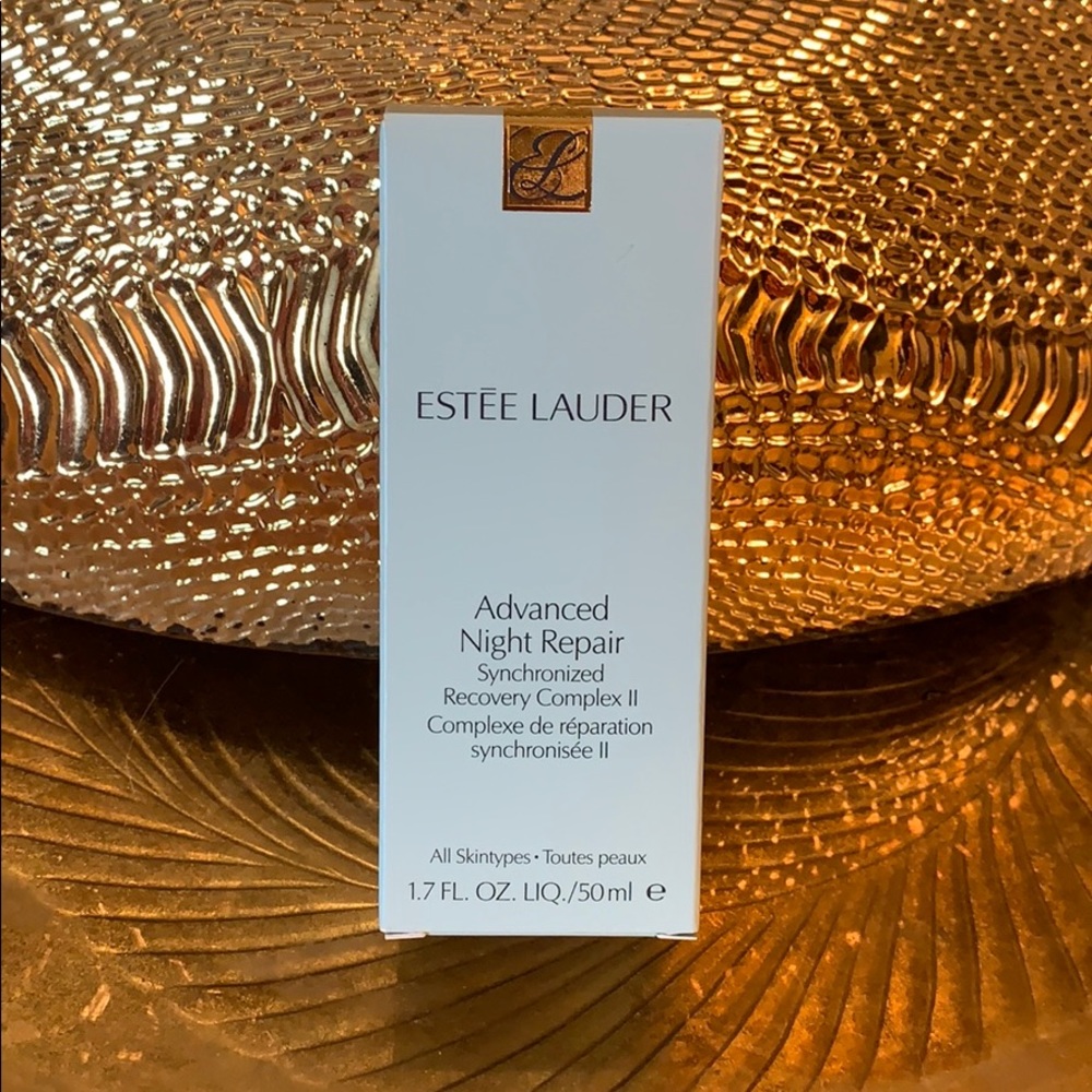 Estēe Lauder Advanced Night Repair (1.7 FL. OZ.)